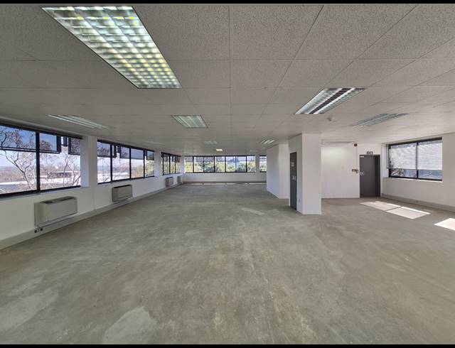 395M² OFFICE TO LET IN WOODMEAD